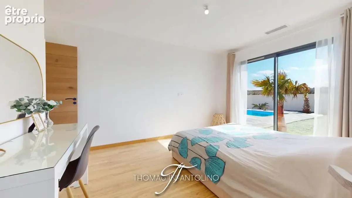 En exclusivite - plain pied - 4 chambres - piscine - garage - photo 13