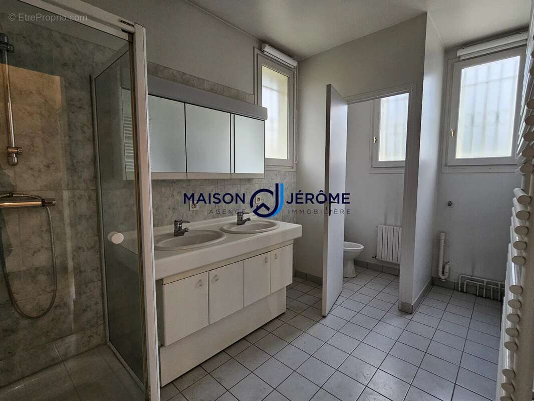 Maison à CHAMPIGNY-SUR-MARNE