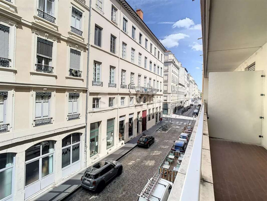 Lyon 2 - appatement t1 avec balcon - photo 6