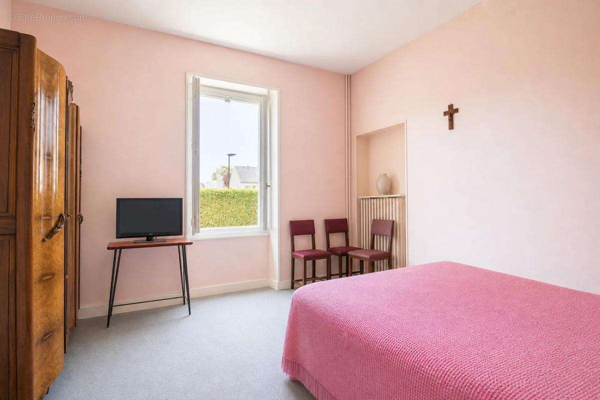 Maison à TEILLET-ARGENTY