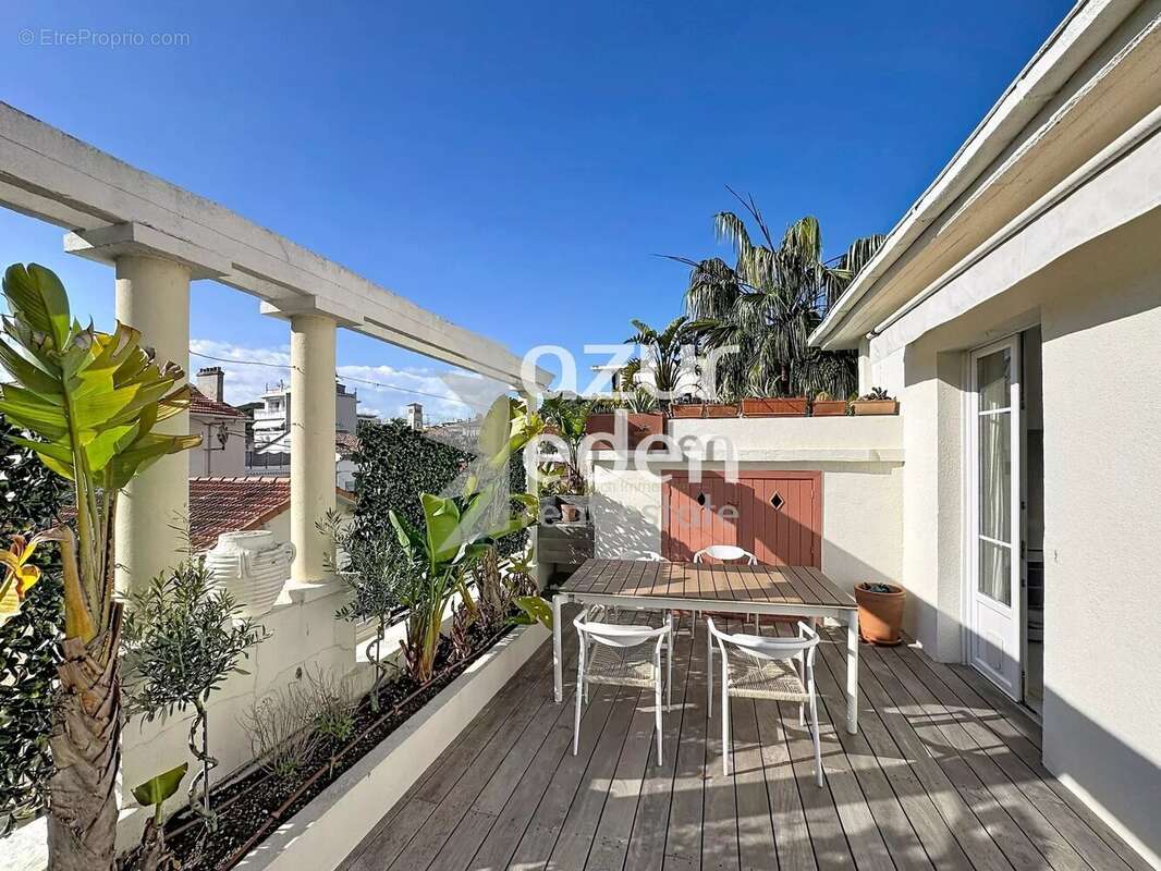 Appartement à CANNES