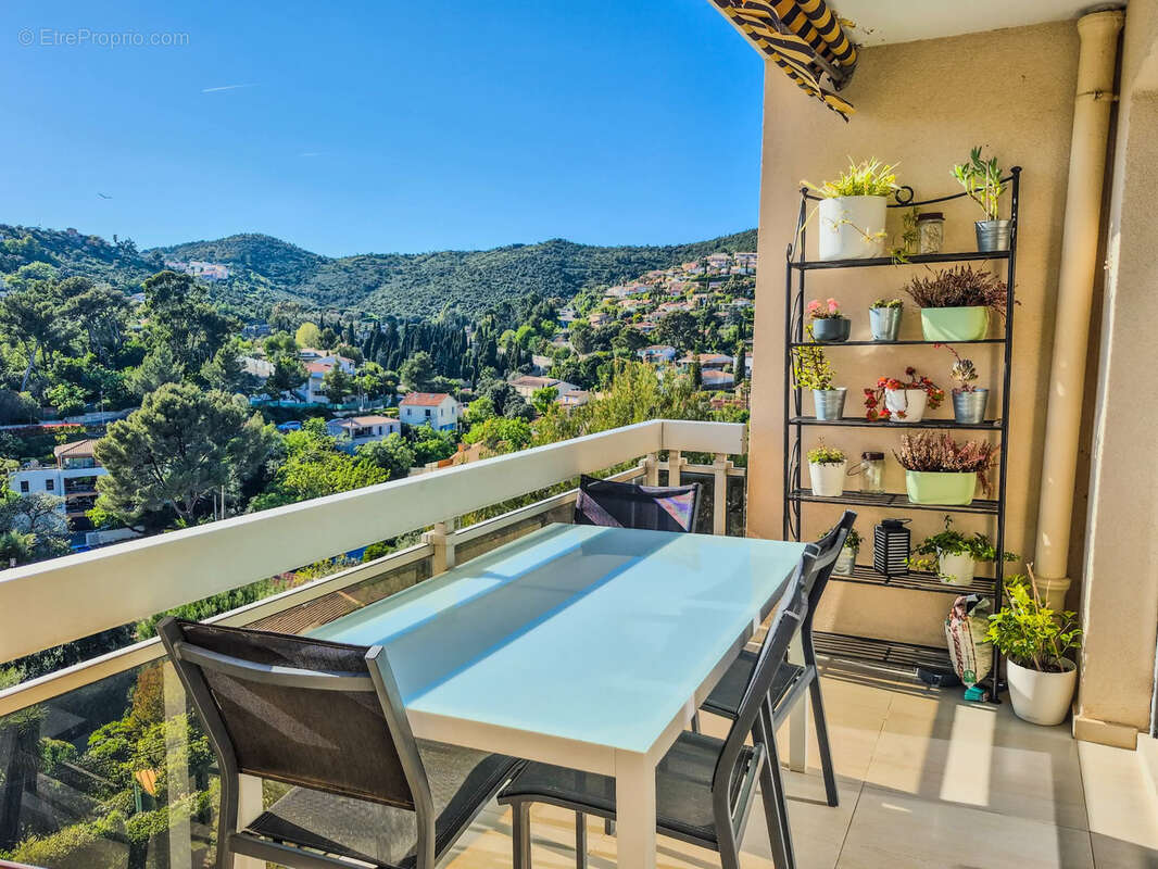 Appartement à HYERES