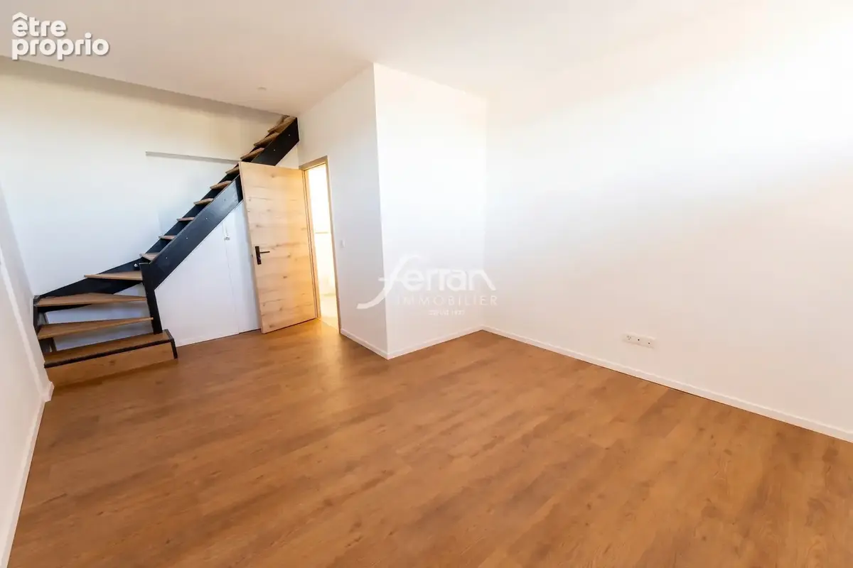 Appartement 2 pièces 33 m² à vendre à Callas (83830) - photo 3