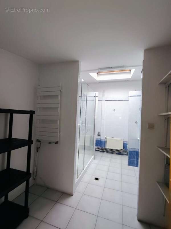 Appartement à AUBERVILLIERS