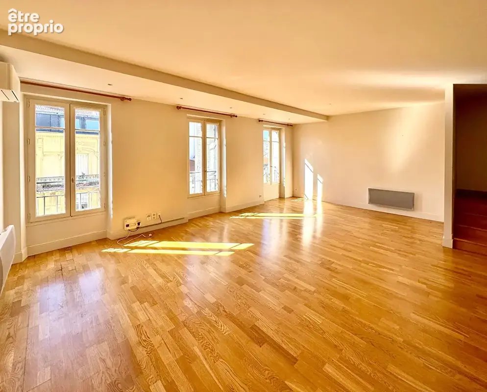 CLERMONT-FERRAND / Duplex coup de coeur à vendre de 112 m2 en centre-ville ! - photo 4