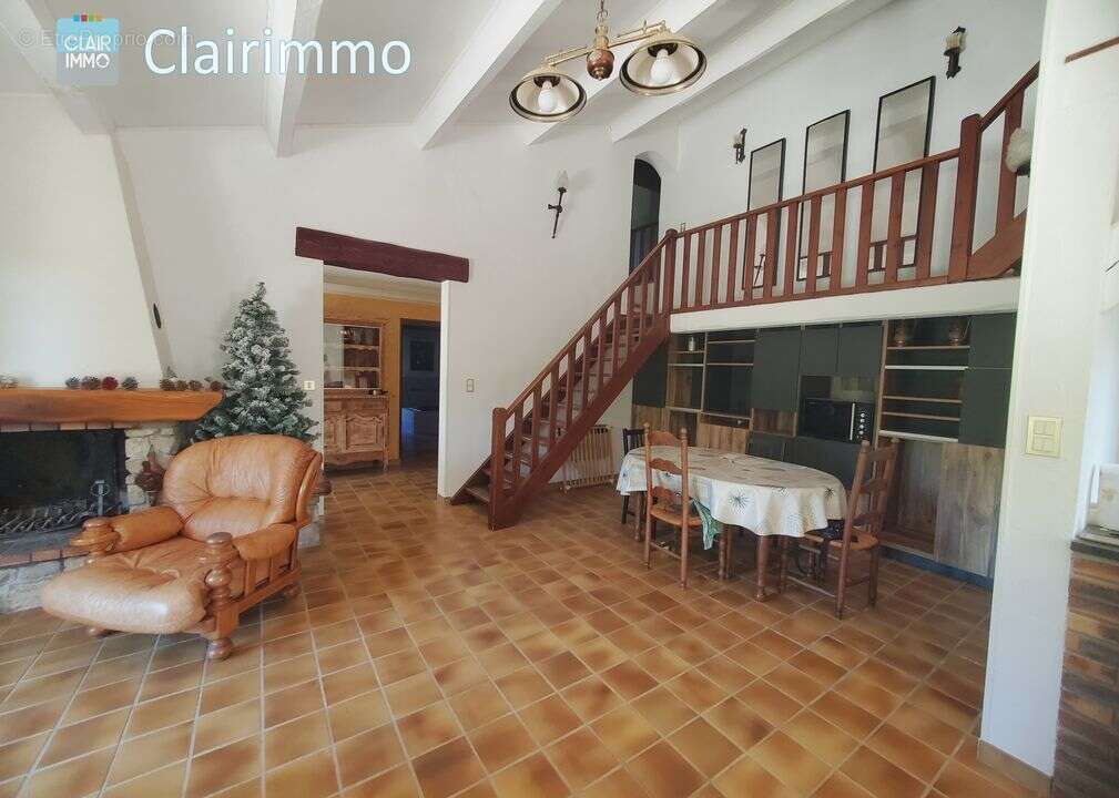 Maison à ROGNAC