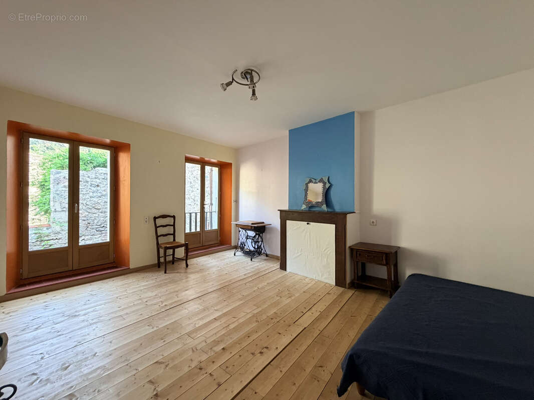 Villefranche-de-Conflent   Une maison de caractère au cœur d'un village chargé d'histoire - photo 20