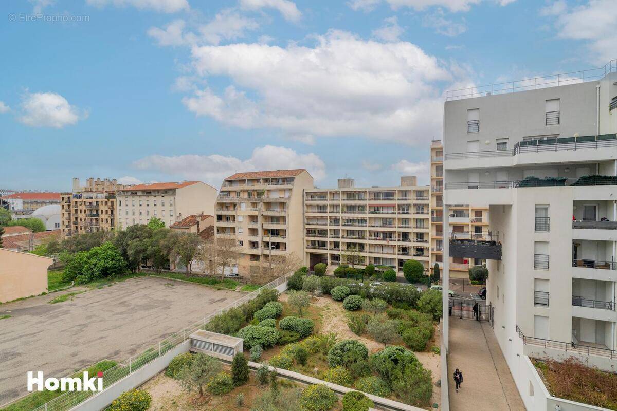 Appartement à MARSEILLE-3E