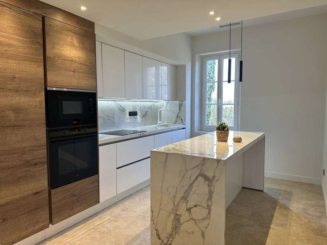 Appartement à ARLES