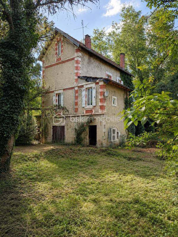 Maison à RAZAC-SUR-L'ISLE