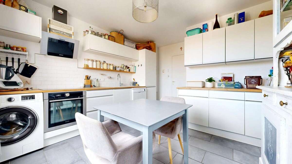 Appartement à LYON-3E