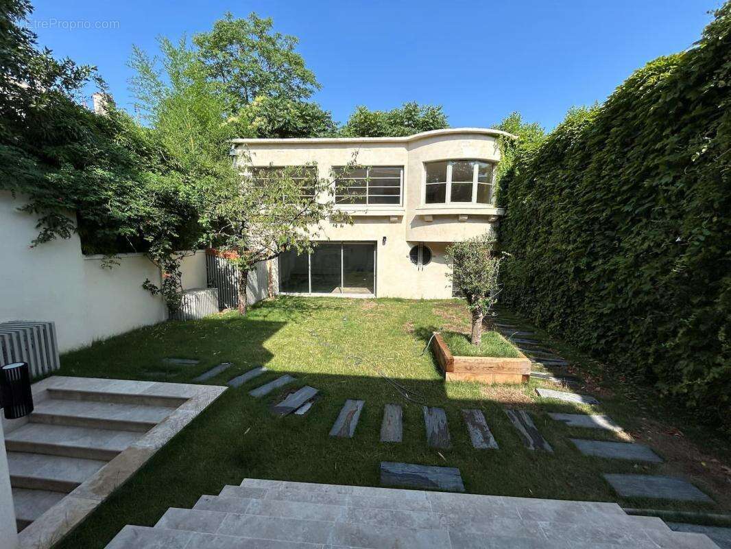 Maison à BORDEAUX