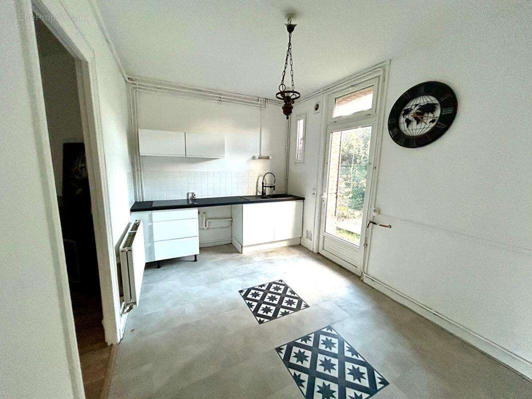 Maison à CAUDEBEC-LES-ELBEUF