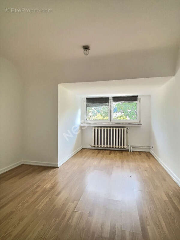 Maison familiale- Saint Avold -7 chambres- 233 m2- Terrain 16.85 ares - photo 16