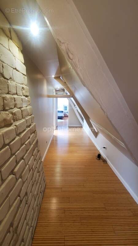 Maison à LATTRE-SAINT-QUENTIN