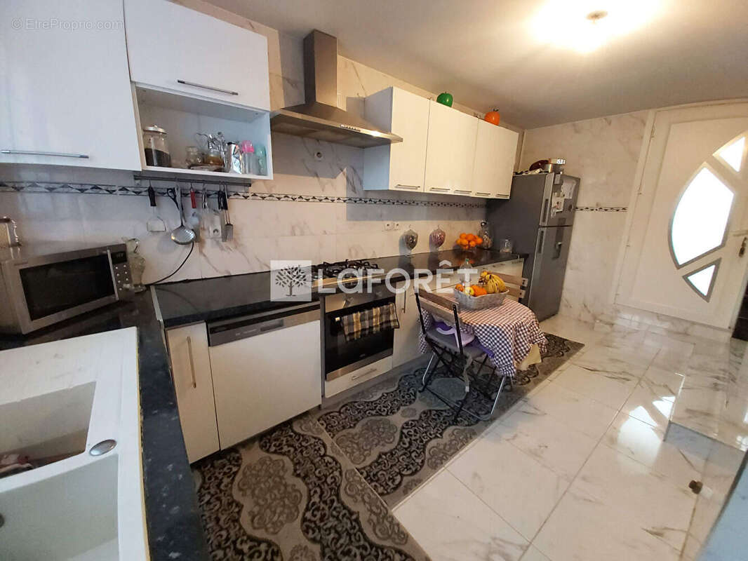 Maison à VILLEMOMBLE