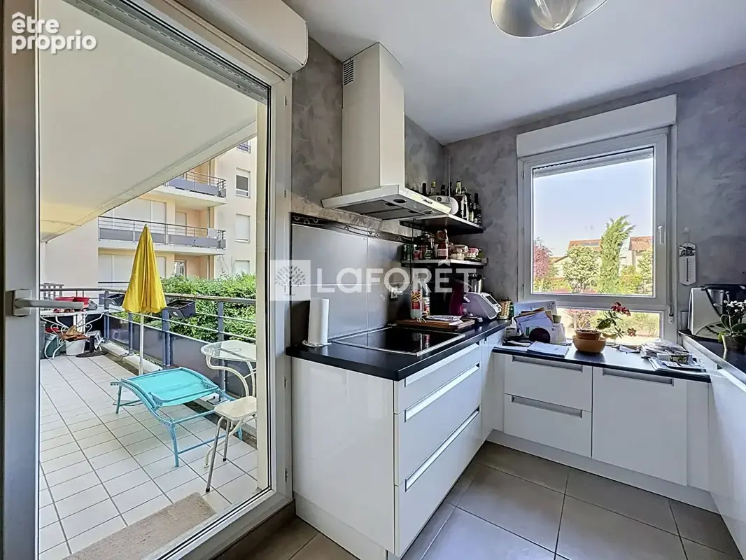 Appartement à vendre Villefranche Sur Saone 4 pièce(s) 81.93 m2 - photo 2