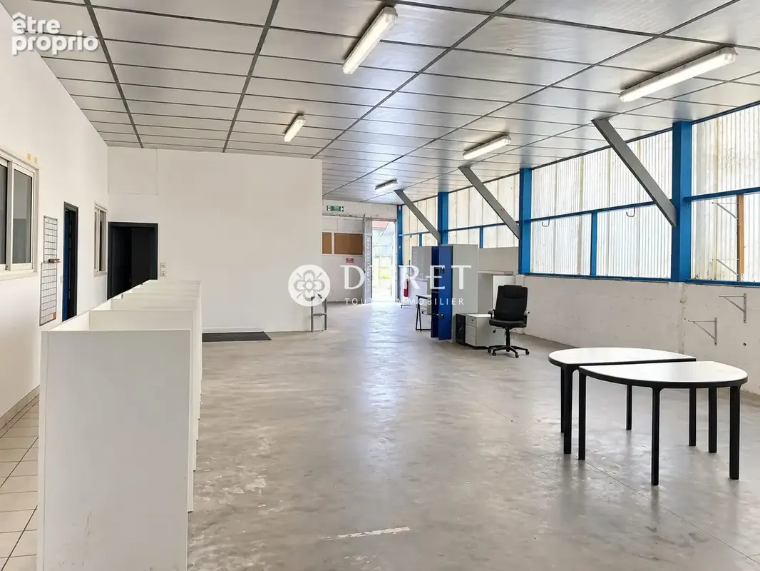 Commerce 376 m² à vendre à Montaigu (85600) - photo 2