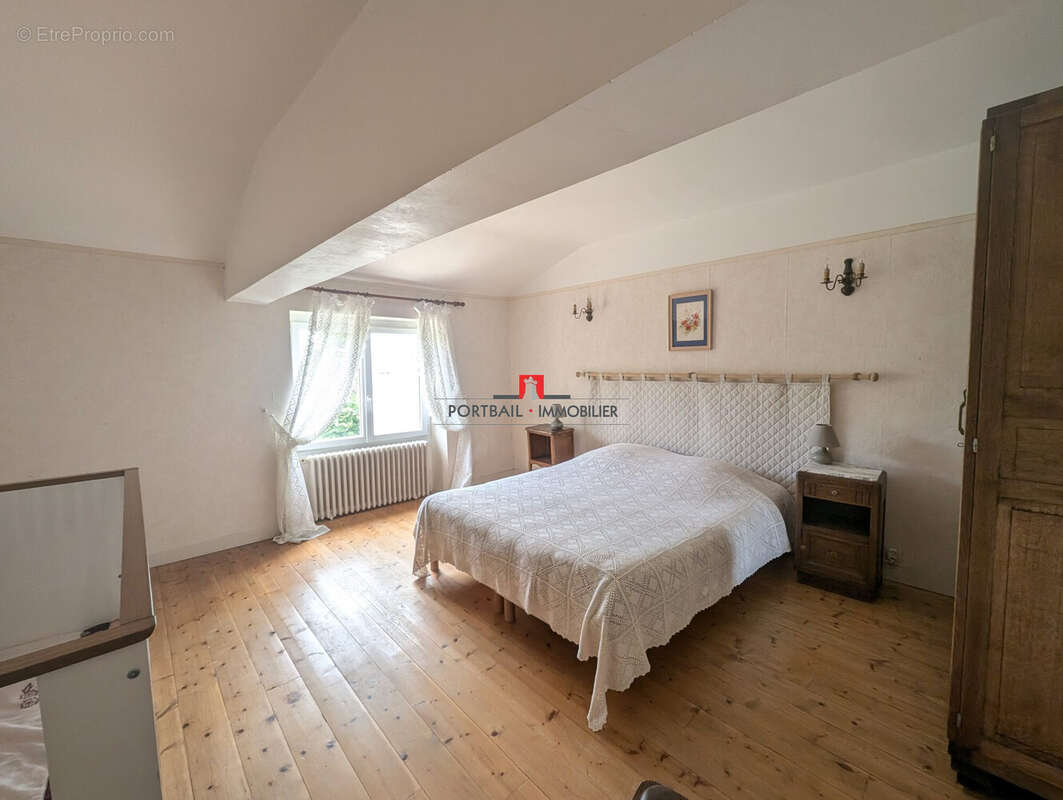 Maison 87 m² à Plassac  - photo 5