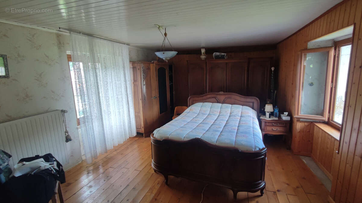 Maison à VILLARS-SOUS-ECOT