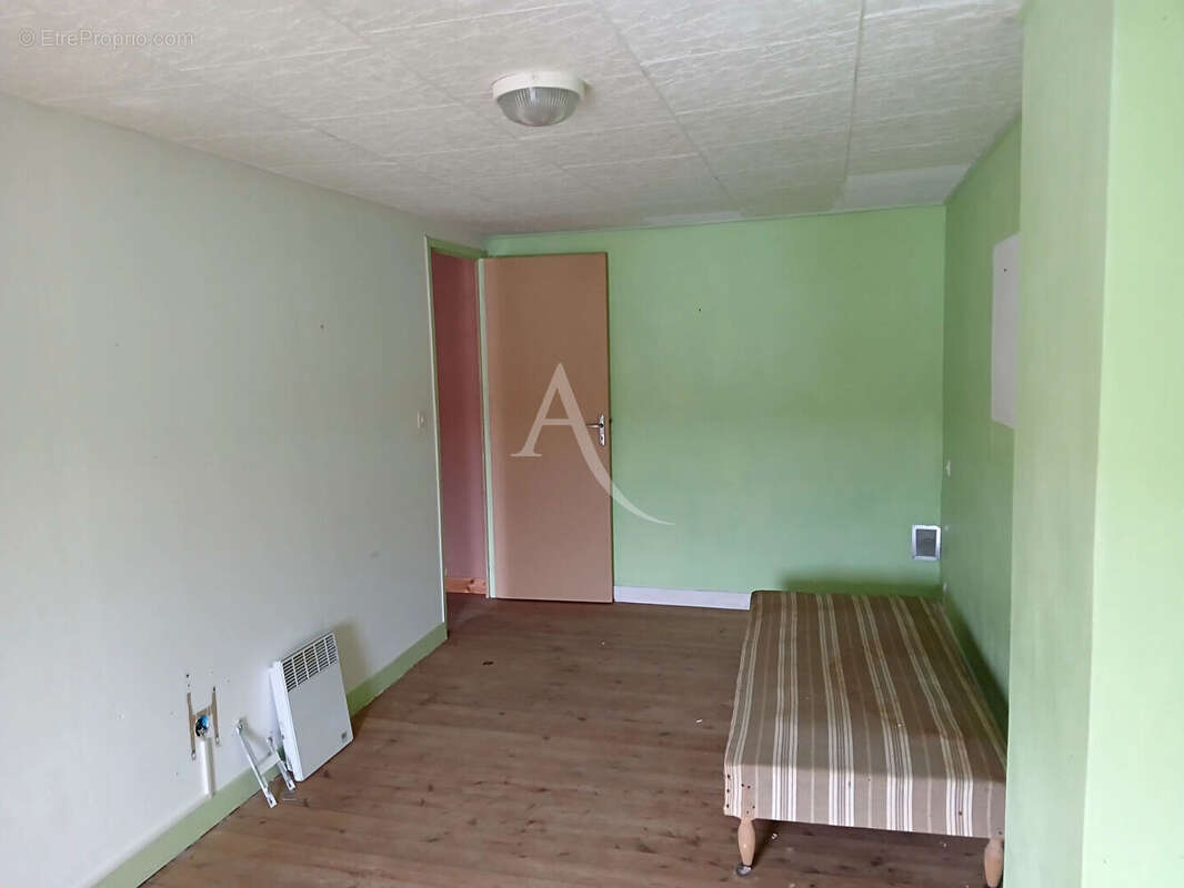 Maison à SAINT-DIZANT-DU-GUA