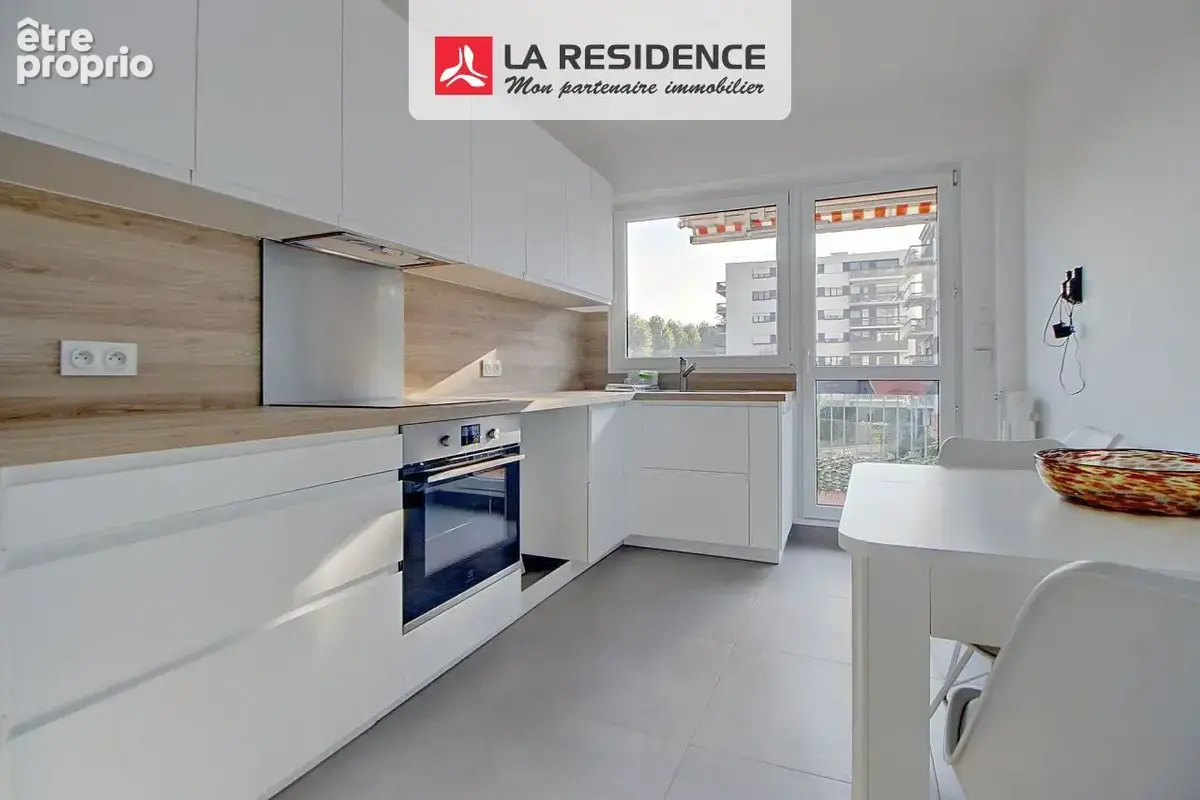 Appartement 4 pièces 88 m² à vendre à Verneuil-Sur-Seine (78480) - photo 2