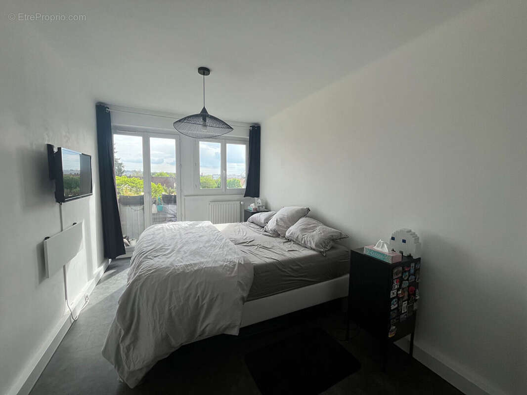 Appartement à TAVERNY