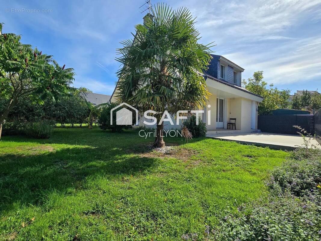 Maison 103 m² à Gennes  - photo 1