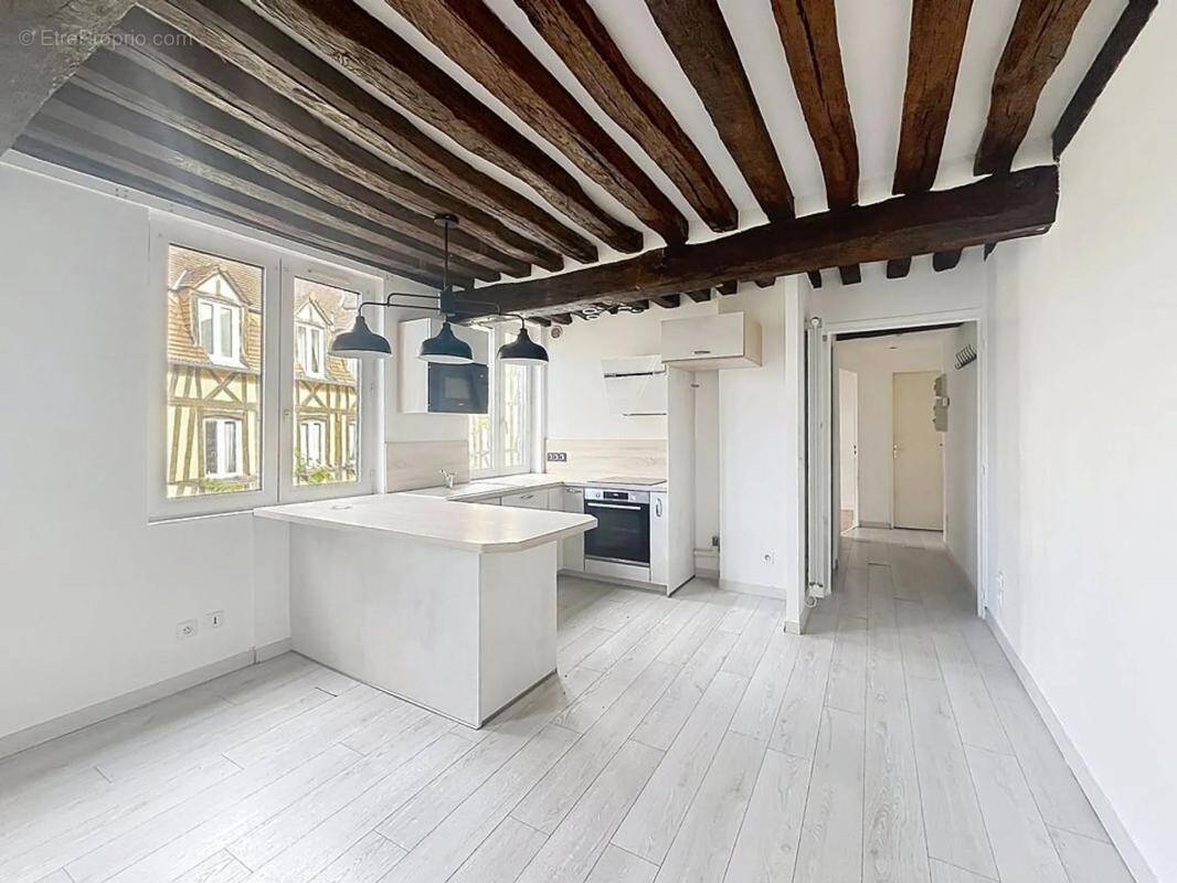 Appartement à DARNETAL