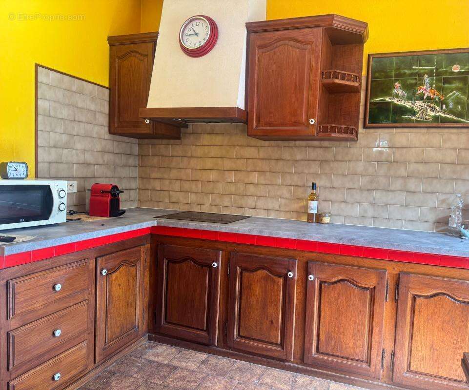 À vendre – Maison de plain-pied T4 de 100 m² sur un terrain arboré de 2 350 m2 m² - photo 7