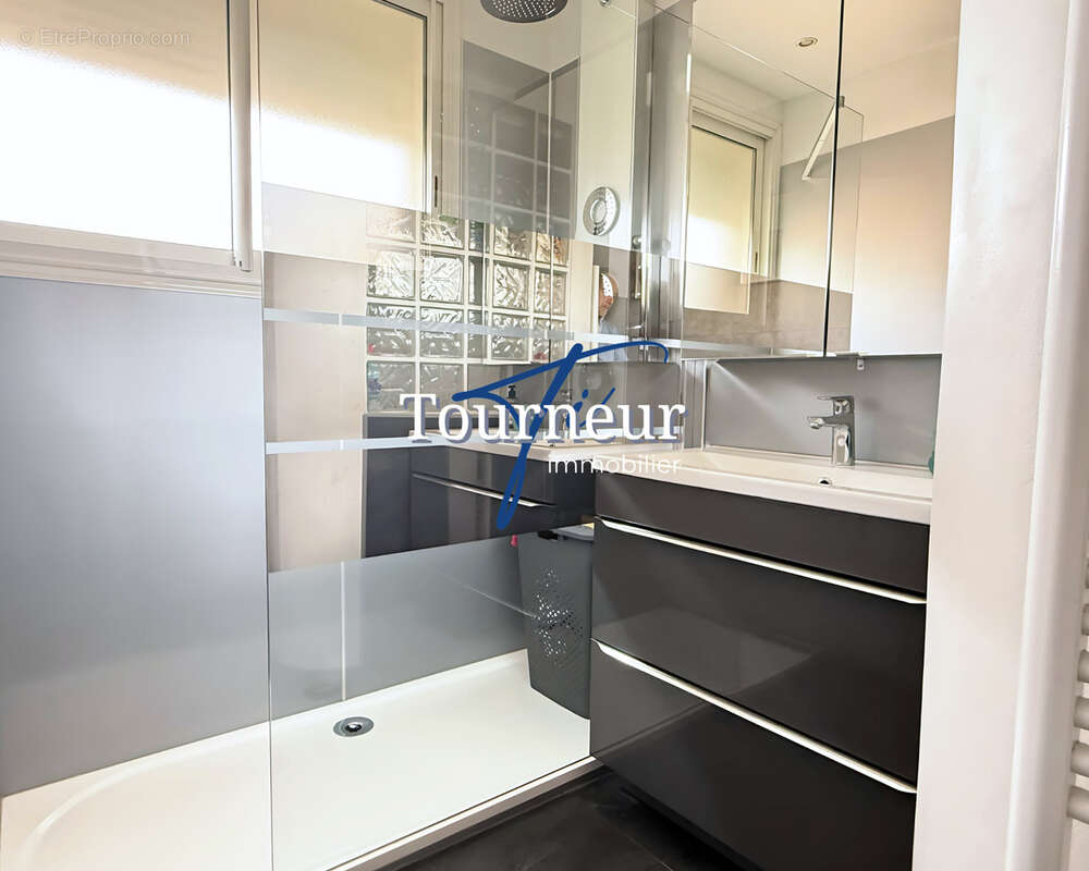 Appartement à SANARY-SUR-MER