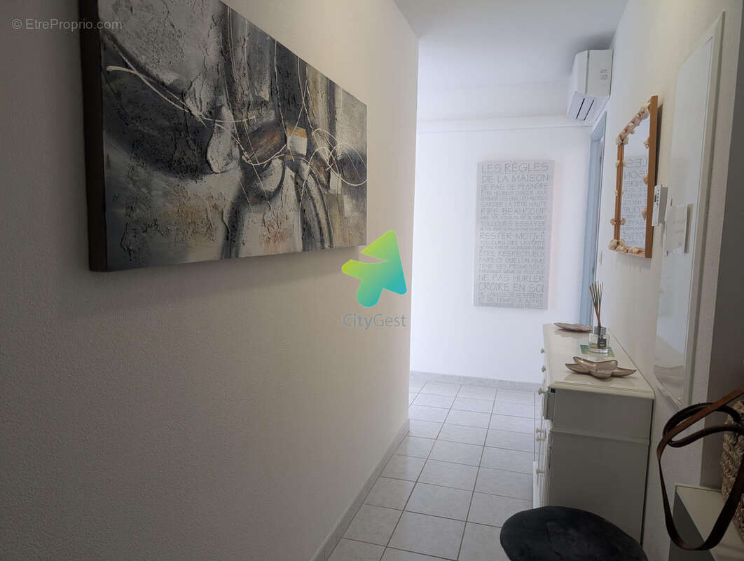 Appartement à FLEURY