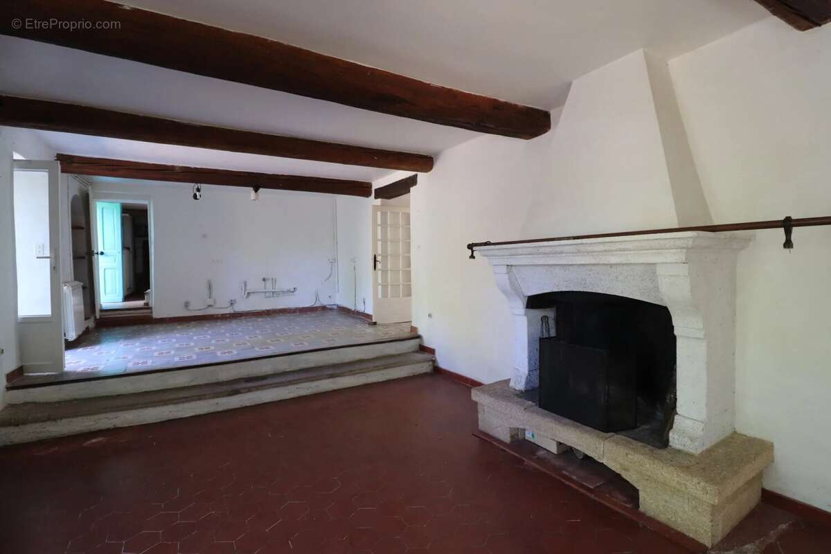 Maison à GENERARGUES