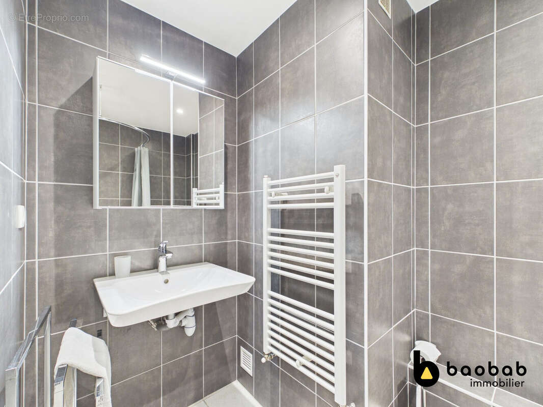 Appartement à LE BOURGET-DU-LAC