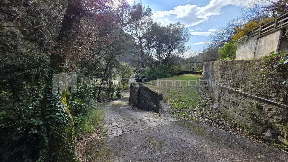 Maison à LA TRINITE