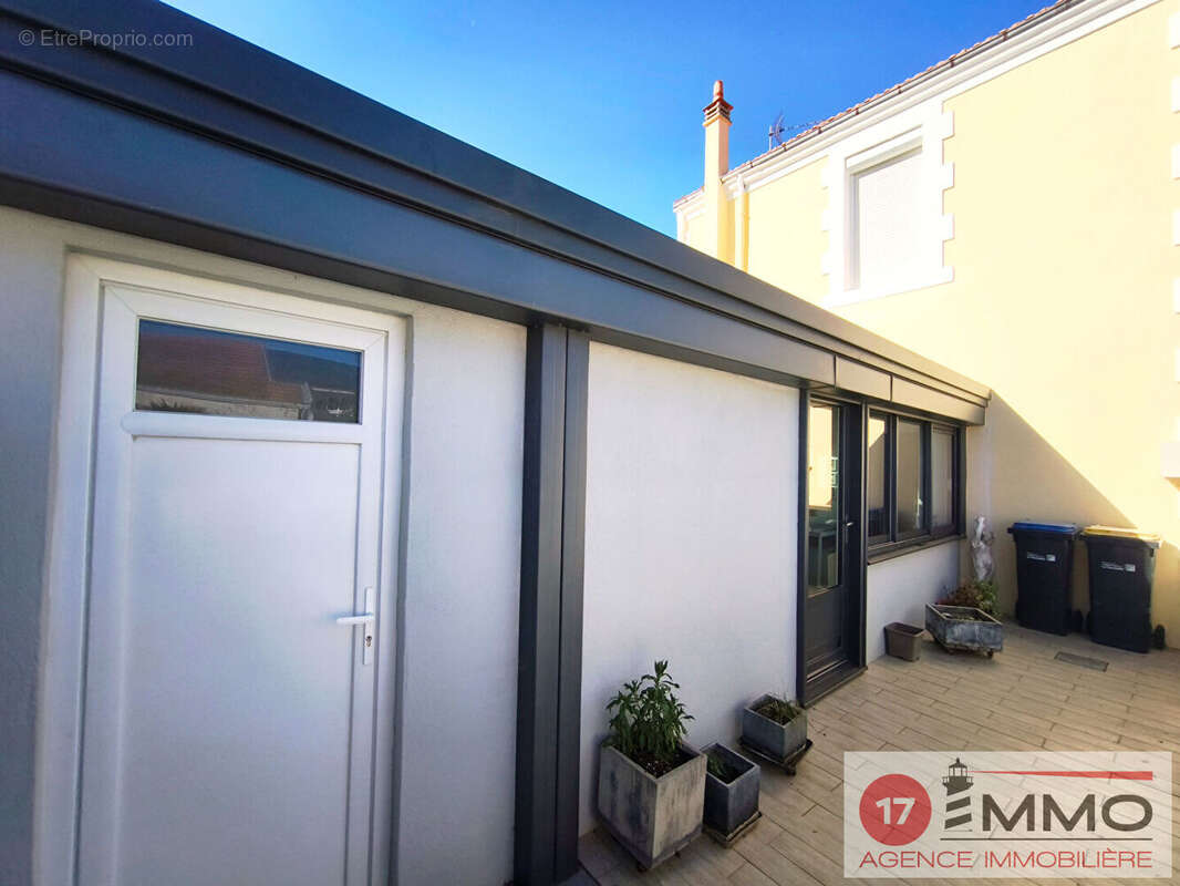 Maison avec extérieur 50m de la plage - photo 2