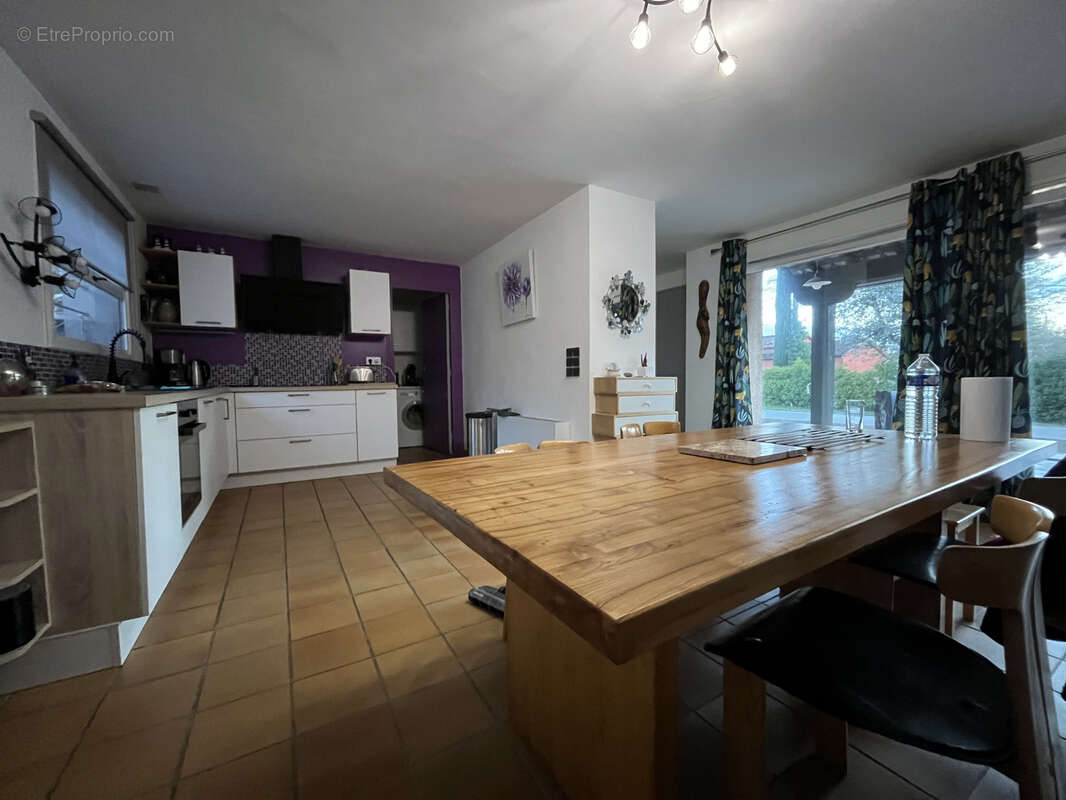 Maison à LORGUES