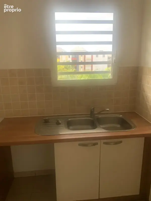 Appartement 2 pièces 54 m² à vendre à Saint-Andre (97440) - photo 2