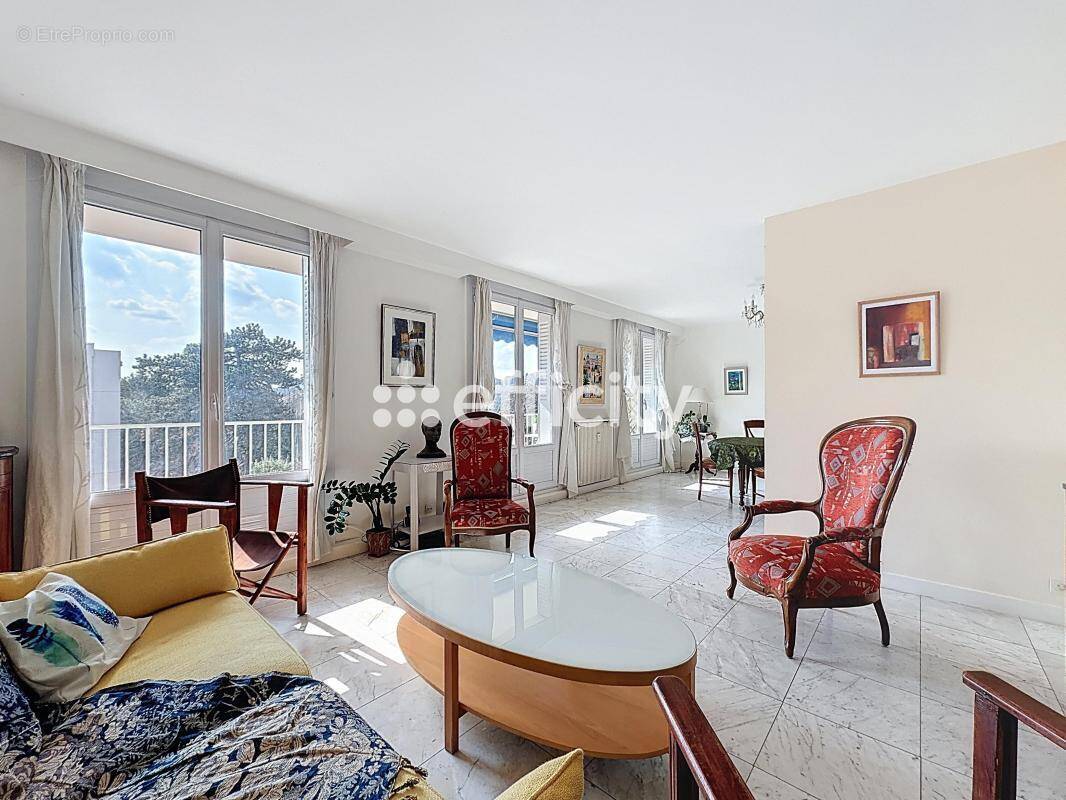 Appartement à CALUIRE-ET-CUIRE