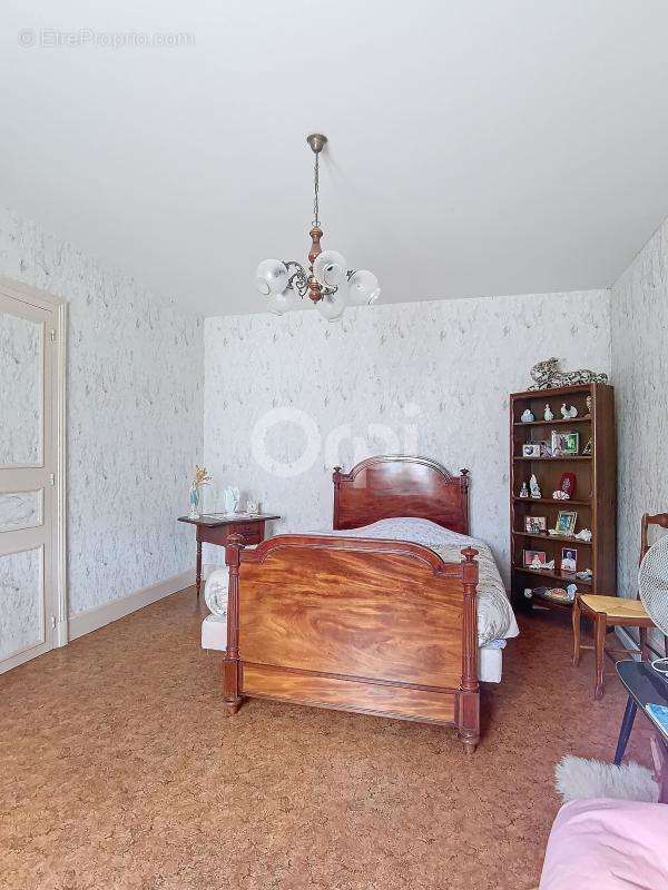 Maison à DOULEVANT-LE-CHATEAU