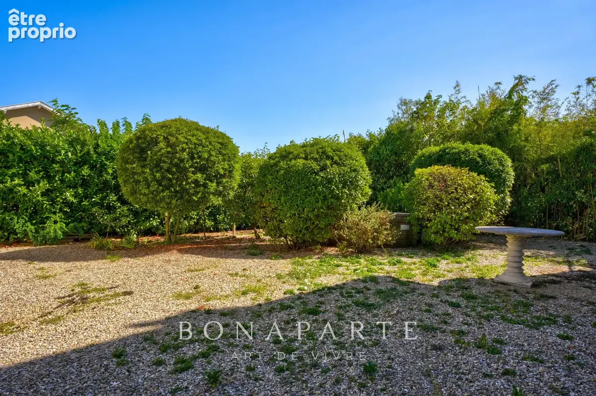 Décines – propriété familiale 197 m² – maison principale & maison indépendante – terrain 664 m² - photo 20