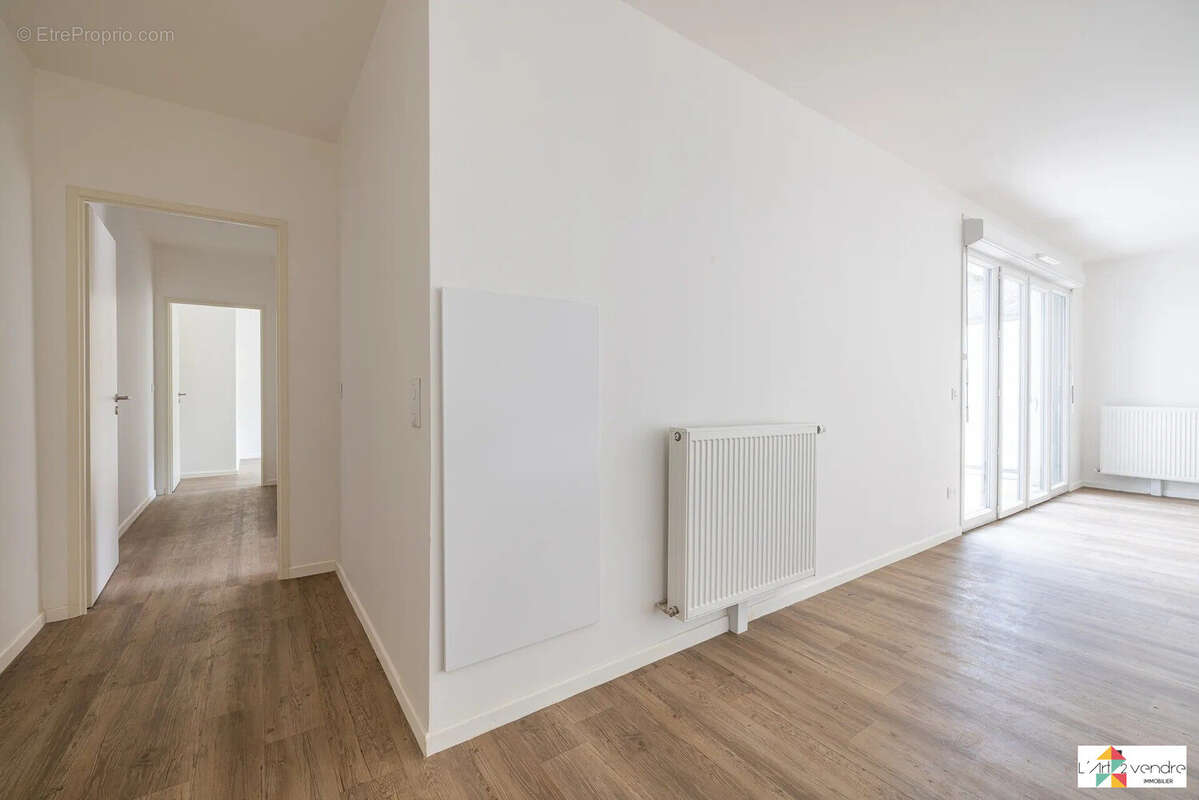 Appartement à MOISSY-CRAMAYEL