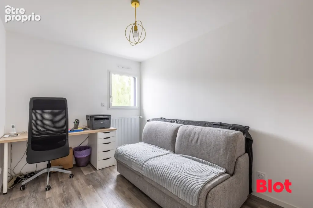 Maison 5 pièces 110 m² à vendre à Chateaugiron (35410) - photo 8