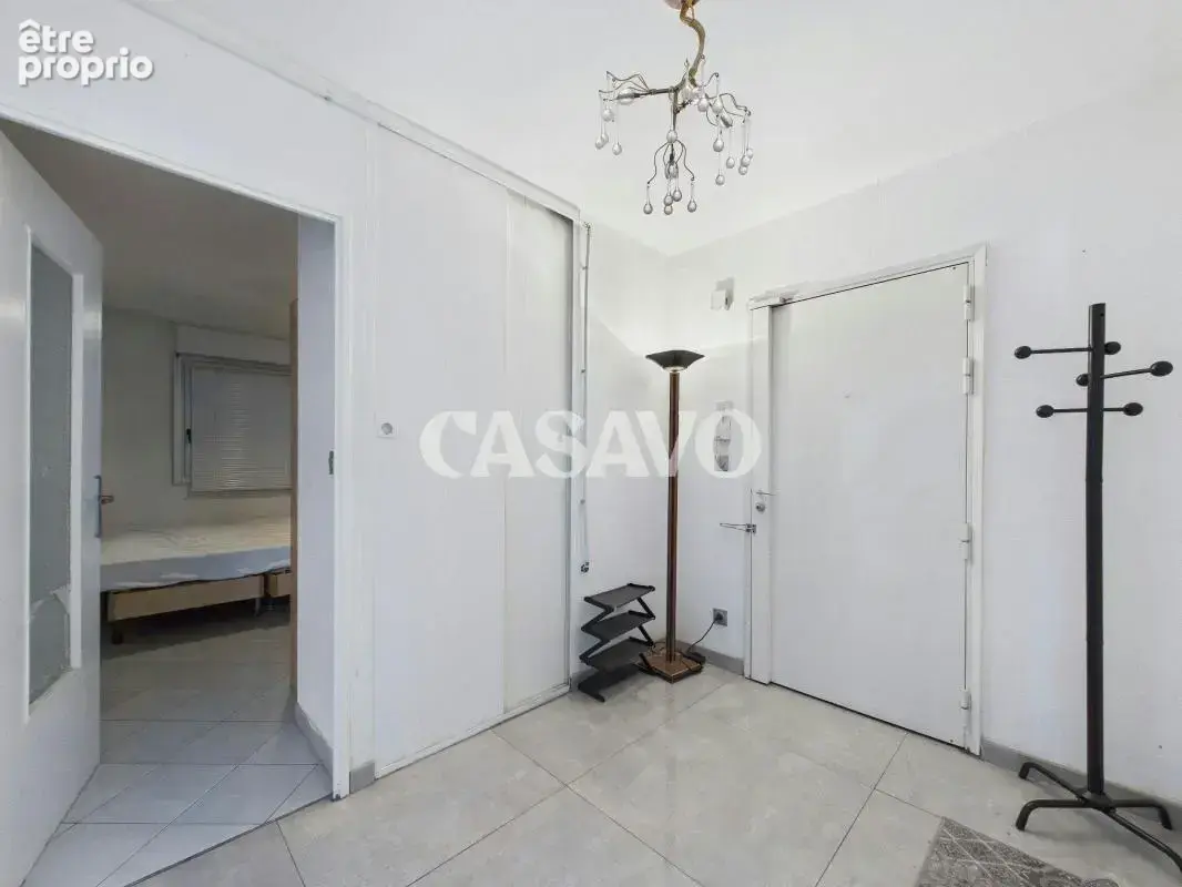 Vente Appartement 5 pièces de 97m² - 69100 Villeurbanne - photo 5