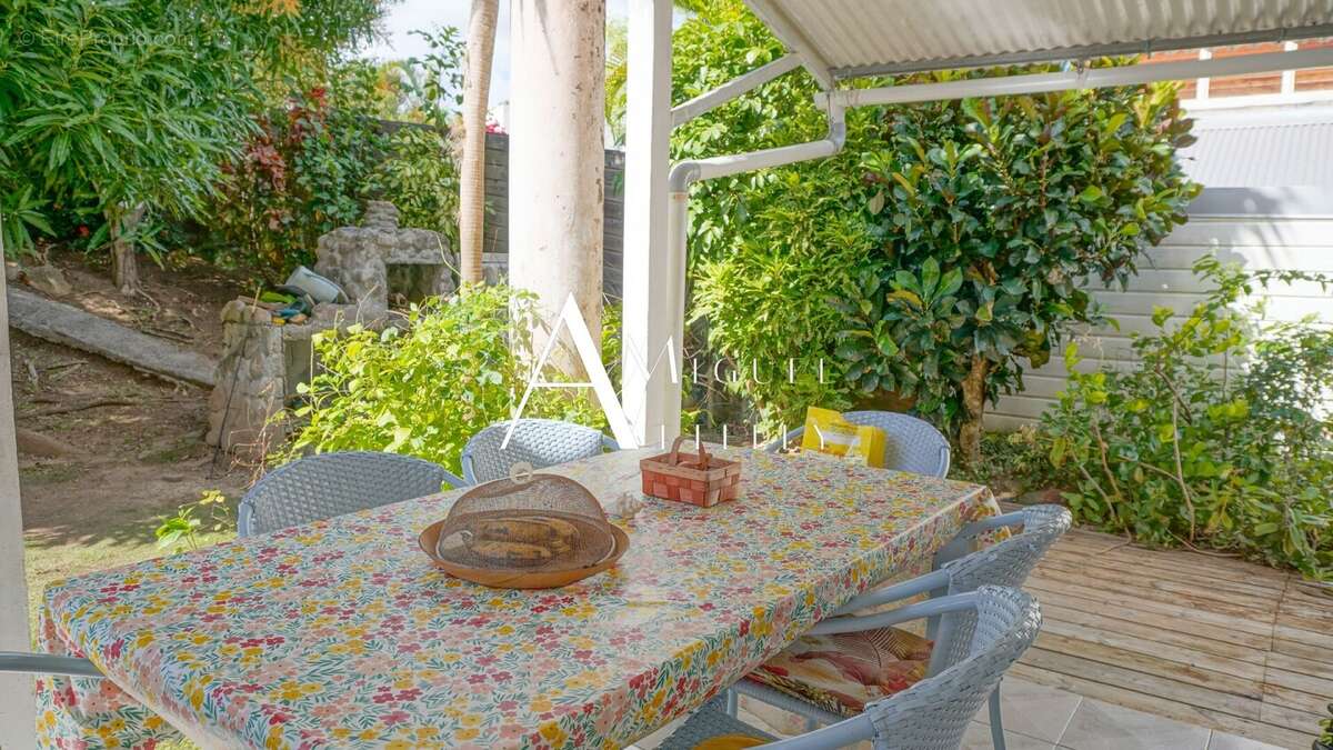 Maison à SCHOELCHER