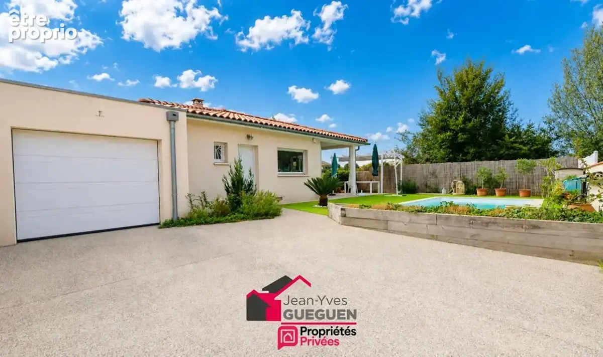 Maison t5 plain-pied 132 m² avec piscine au calme avec vue exceptionnelle - photo 2