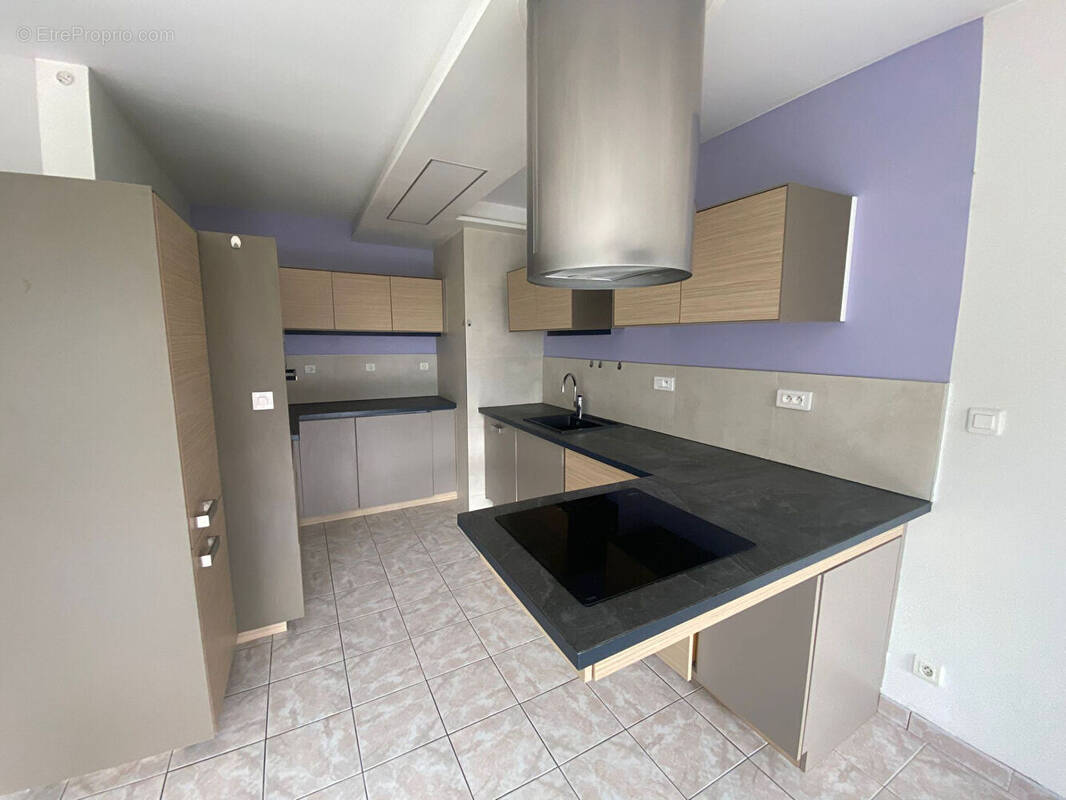 Appartement à BONNEVILLE