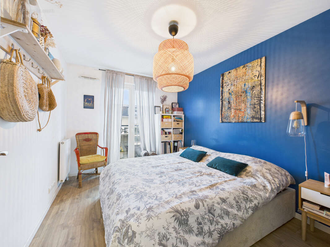 Appartement à SARTROUVILLE