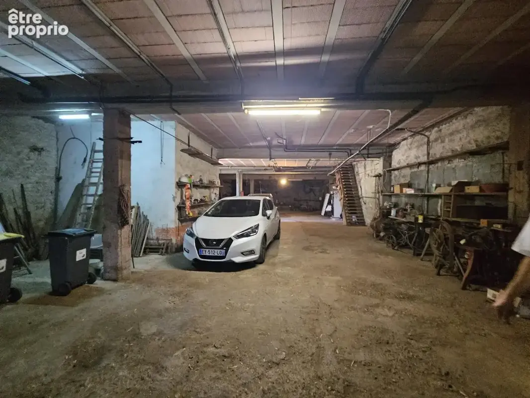 Centre de Servian Vigneronne, double jardin et grand garage - photo 13