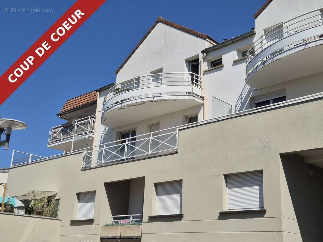 Appartement à VAUX-LE-PENIL